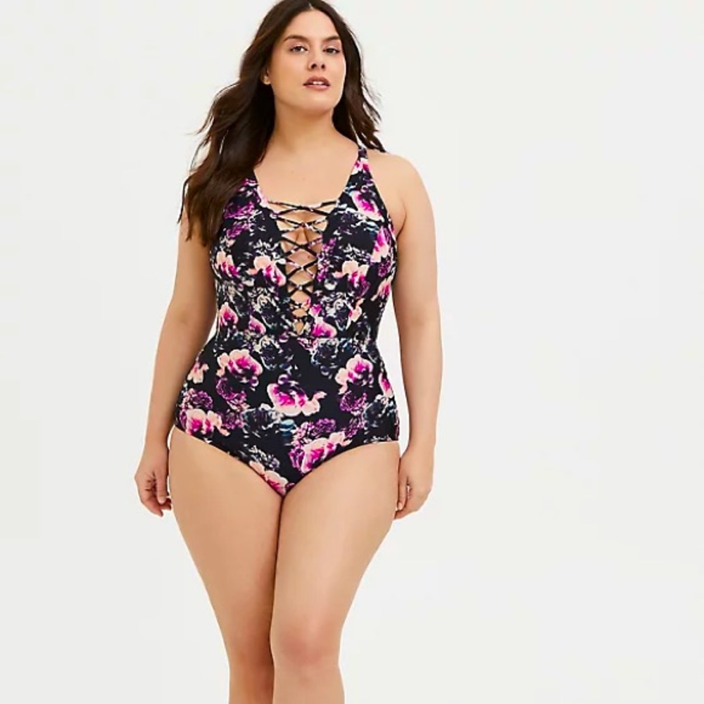 Torrid Size 5 black floral swimsuit